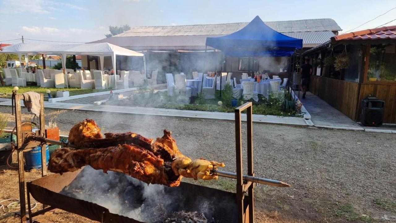 Villa Gigios Sport&Relax Bailesti Esterno foto