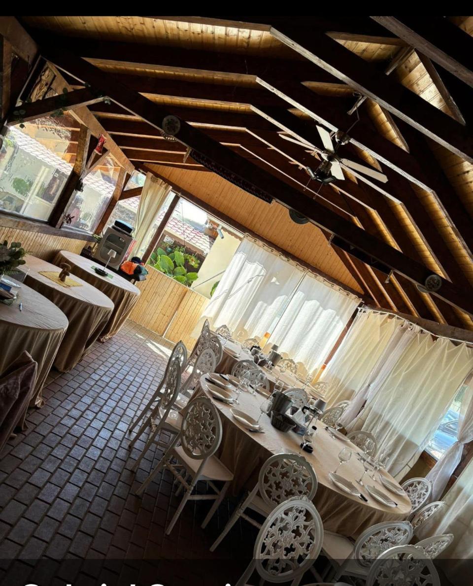Villa Gigios Sport&Relax Bailesti Esterno foto
